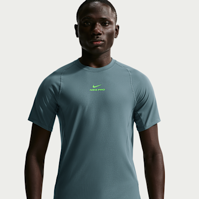 Nike Pro Training Men's Dri-FIT Short-Sleeve Top. Nike.com
